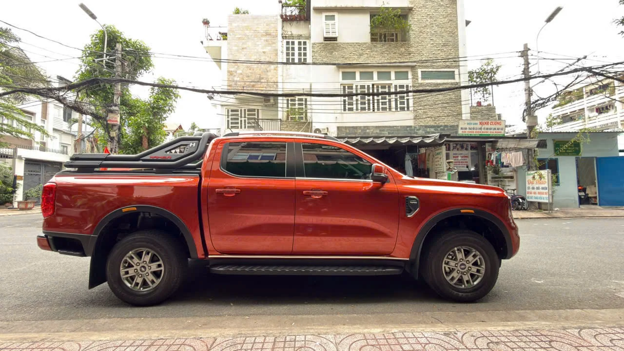 FORD RANGER XLS - Ảnh 4
