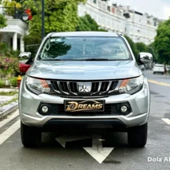 Mitsubishi Triton 2WD AT