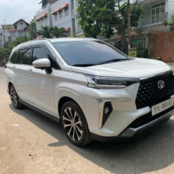 Alternative view of TOYOTA VELOZ CROSS 2024