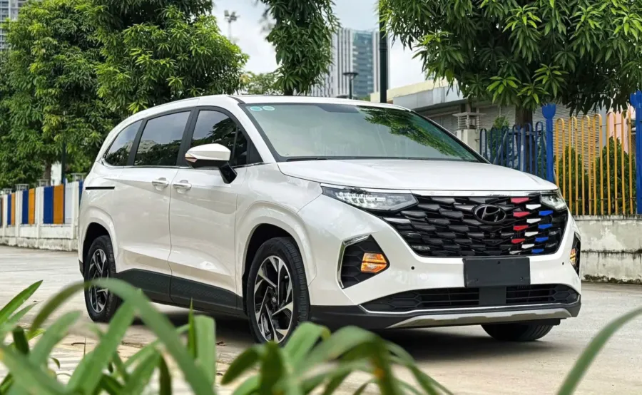 hyundai custin - Ảnh 5