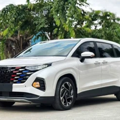 Alternative view of hyundai custin